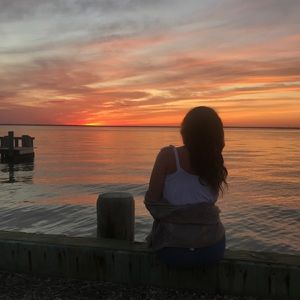 Meet your Posher, Gabriella